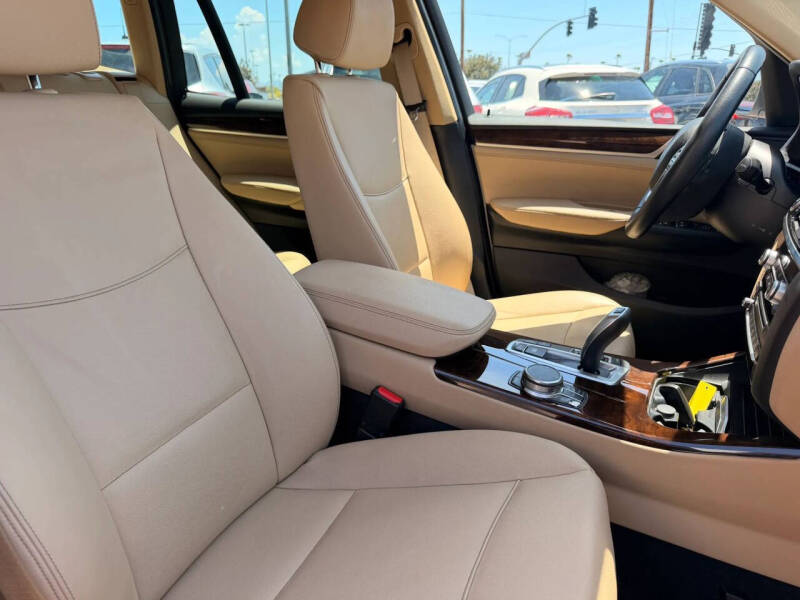 2017 BMW X3 sDrive28i