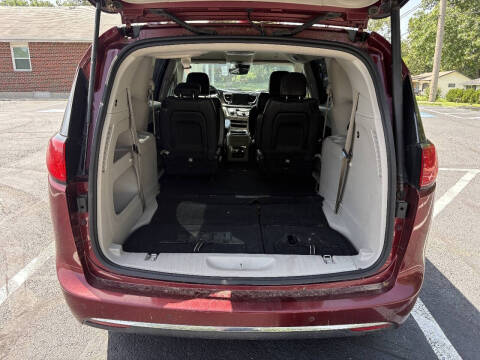 2018 Chrysler Pacifica Touring L