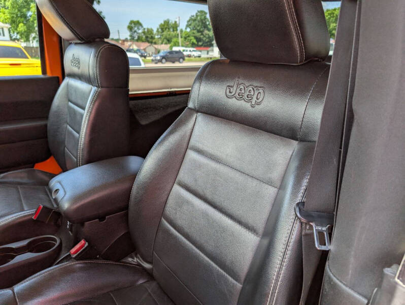 2012 Jeep Wrangler Sahara