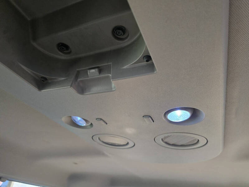 2012 Nissan Armada SV