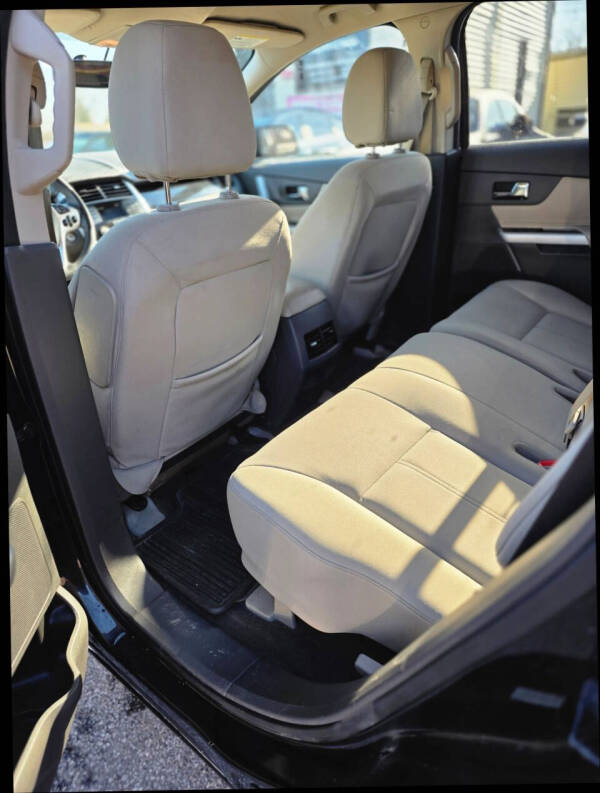 2014 Ford Edge SE
