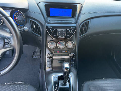 2013 Hyundai Genesis Coupe 2.0T