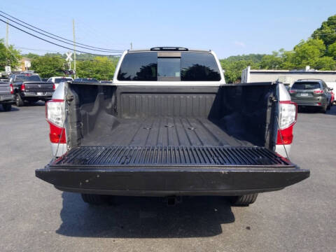 2017 Nissan Titan XD PRO-4X