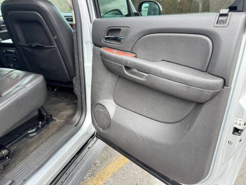 2013 Chevrolet Avalanche LT Black Diamond