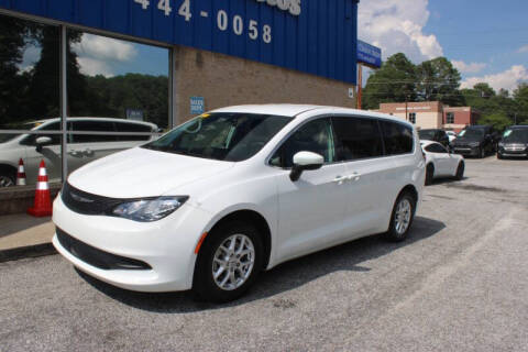 2022 Chrysler Voyager for sale at 1st Choice Autos in Smyrna GA