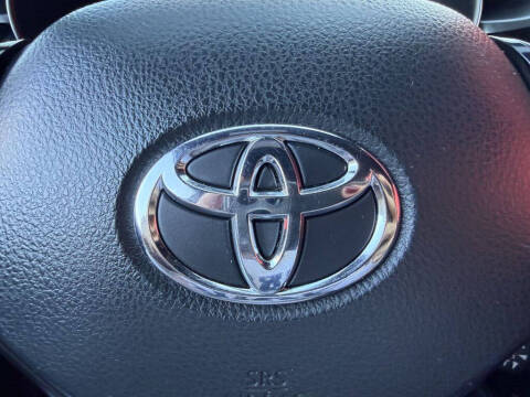 2018 Toyota C-HR XLE