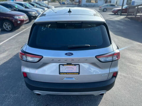 2020 Ford Escape S