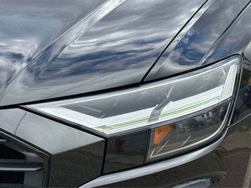 2021 Audi Q8 quattro Premium 55 TFSI