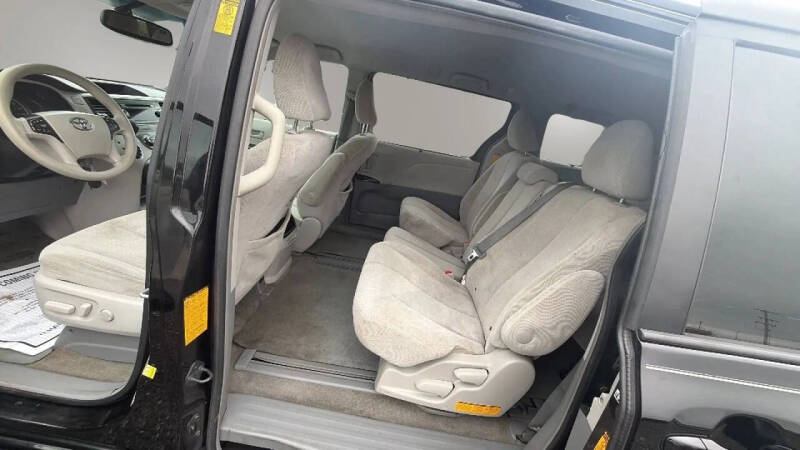 2014 Toyota Sienna