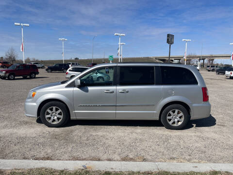 2012 Chrysler Town and Country for sale at GILES & JOHNSON AUTOMART in Idaho Falls ID