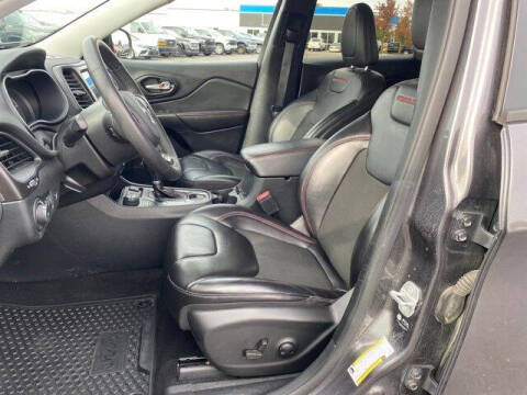 2022 Jeep Cherokee Trailhawk