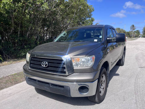 2007 Toyota Tundra for sale at L G AUTO SALES in Boynton Beach FL