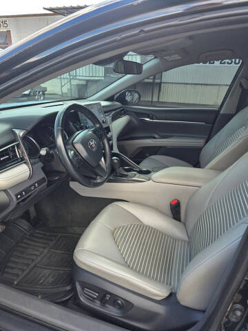 2022 Toyota Camry SE