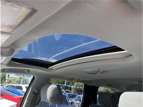 2016 Toyota Sequoia SR5