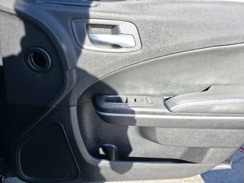 2020 Dodge Charger SXT