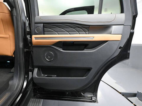 2024 Ford Expedition Platinum