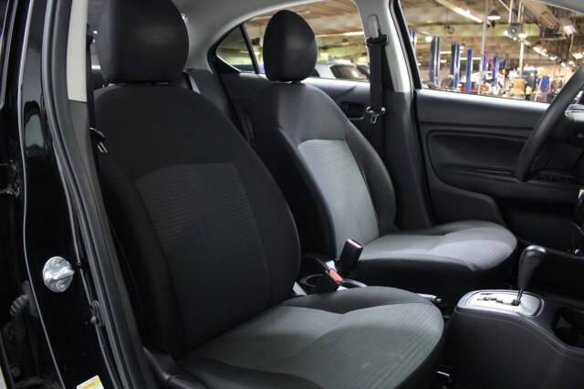 2024 Mitsubishi Mirage G4 ES