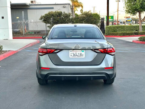 2022 Nissan Sentra SV