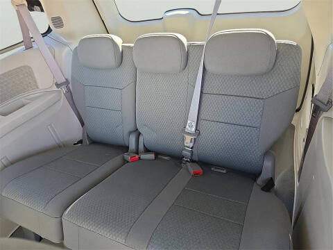 2010 Chrysler Town and Country Touring