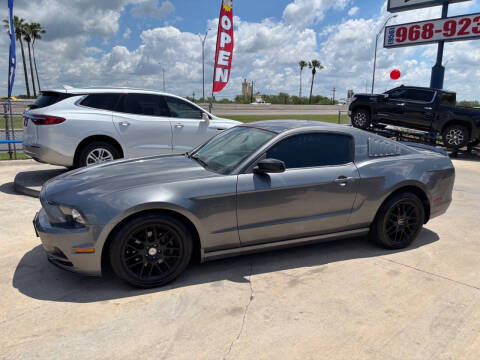 2014 Ford Mustang V6