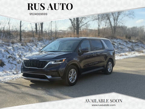 2023 Kia Carnival LX