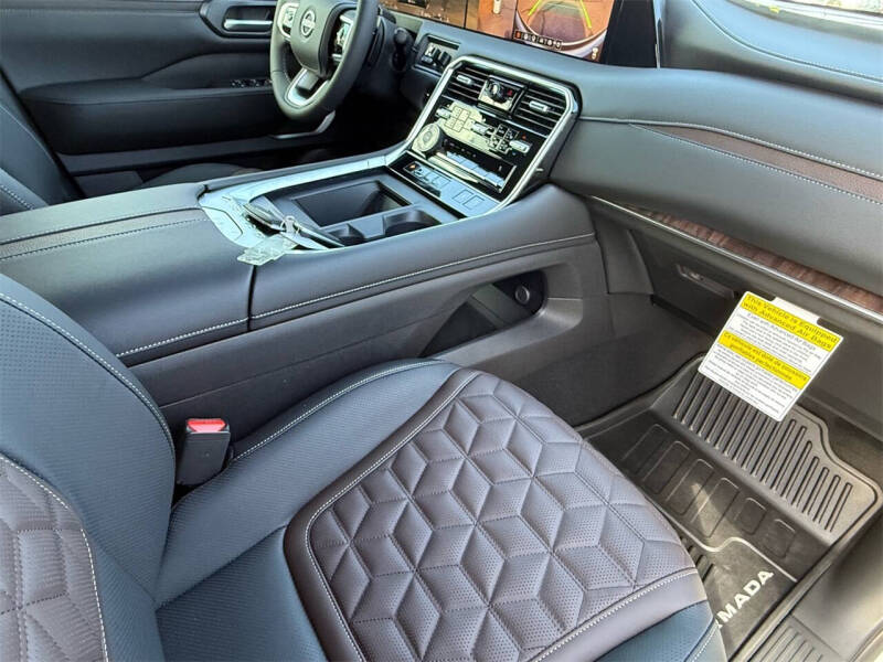 2025 Nissan Armada Platinum Reserve