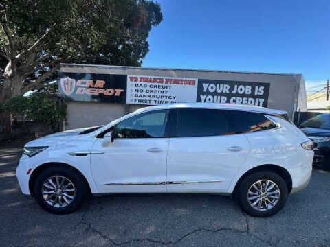 2023 Buick Enclave Essence