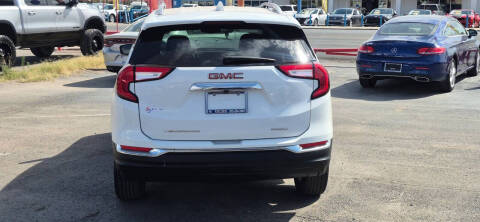2023 GMC Terrain SLT