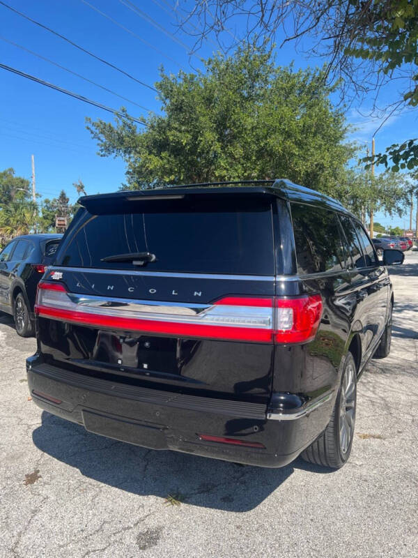 2018 Lincoln Navigator Select
