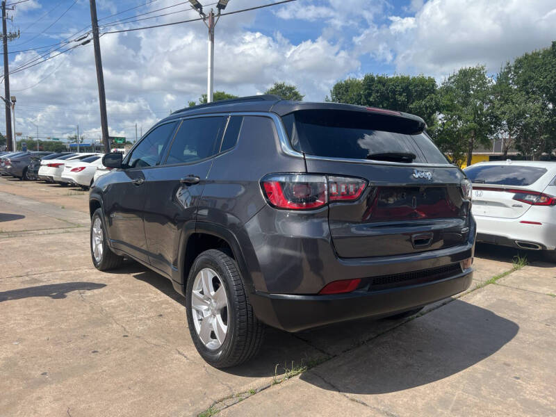 2022 Jeep Compass Latitude