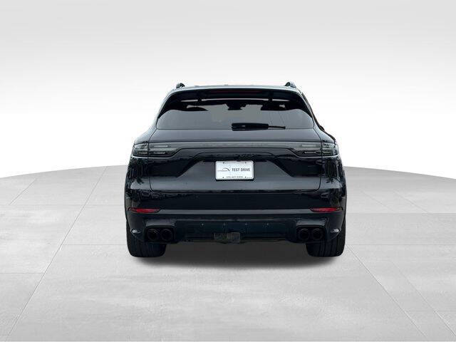 2021 Porsche Cayenne GTS