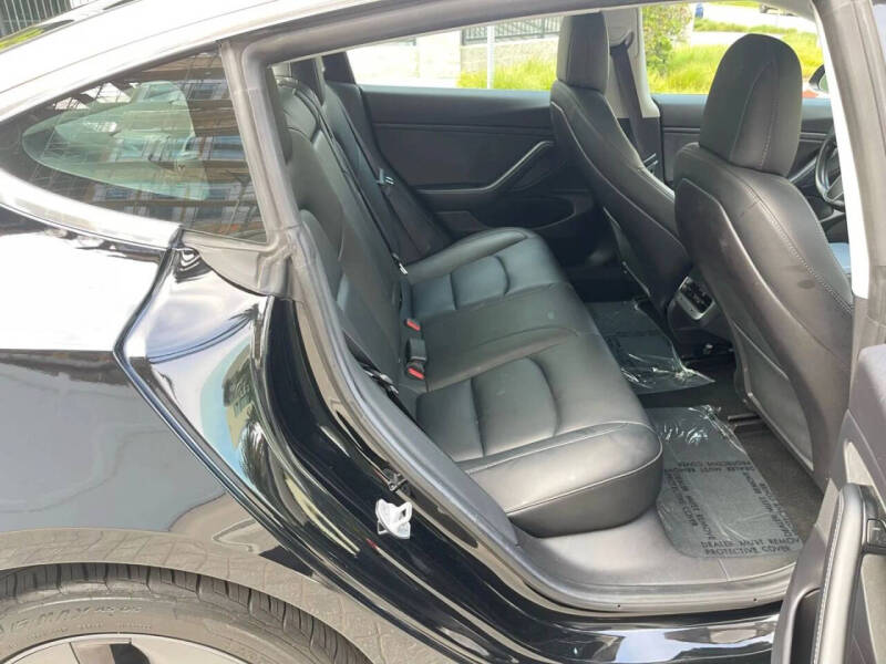 2020 Tesla Model 3 Standard Range Plus