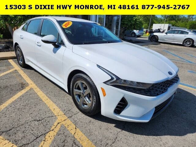 2021 Kia K5 for sale at Williams Brothers Pre-Owned Clinton in Clinton MI