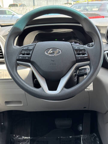 2020 Hyundai Tucson SE