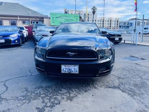 2013 Ford Mustang V6 Premium