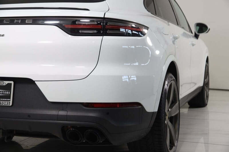 2023 Porsche Cayenne