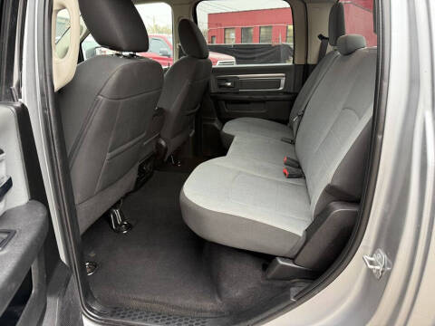 2021 RAM 1500 Classic SLT