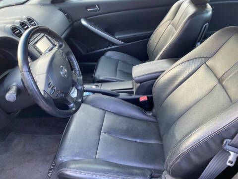 2010 Nissan Altima 3.5 SR