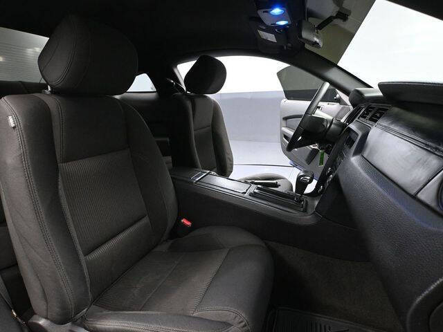 2012 Ford Mustang V6