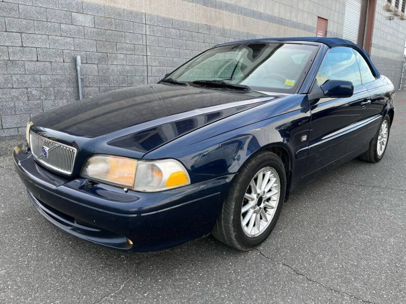 2000 Volvo C70 for sale at Autos Under 5000 + JR Transporting in Island Park NY