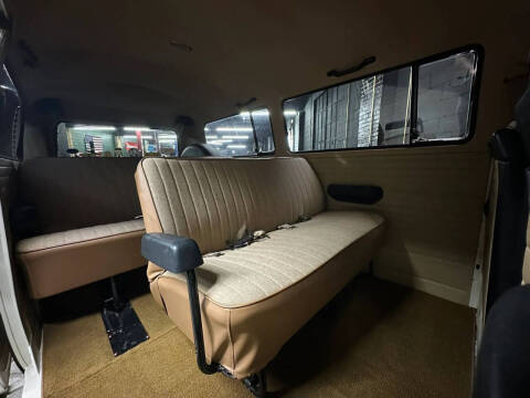 1973 Volkswagen Bus