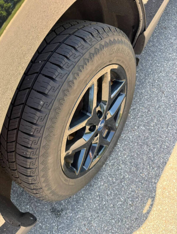 2022 Ford Edge