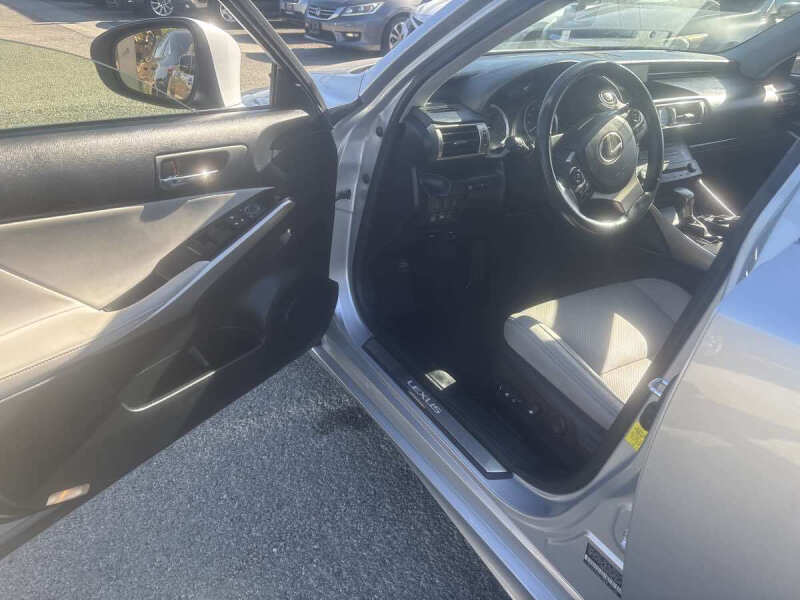 2015 Lexus IS 250