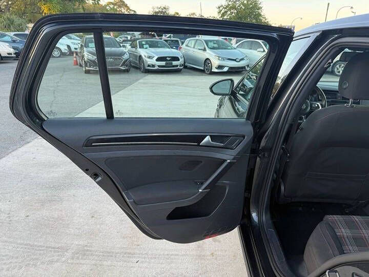 2015 Volkswagen Golf GTI S