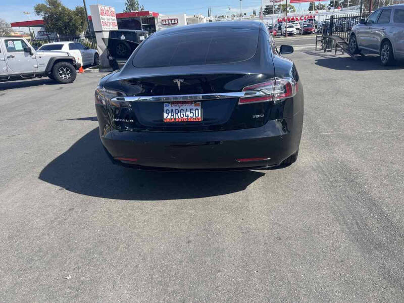 2018 Tesla Model S 75D