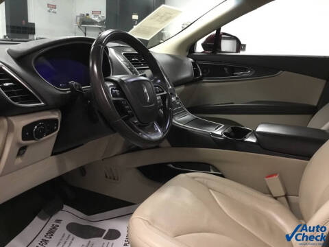 2020 Lincoln Nautilus Reserve