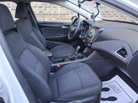 2018 Chevrolet Cruze LT Auto