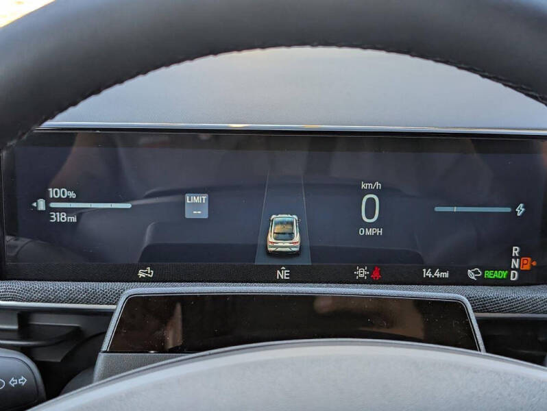 2025 Ford Mustang Mach-E Premium