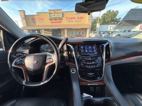 2017 Cadillac Escalade ESV Premium Luxury