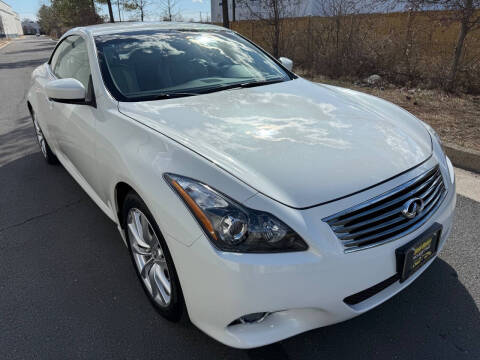 2011 Infiniti G37 Convertible for sale at Shell Motors in Chantilly VA